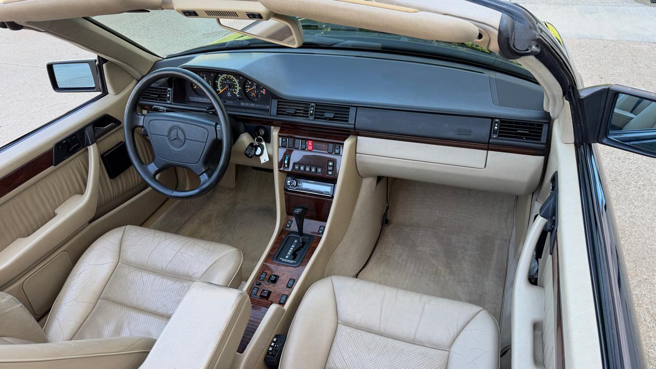 Mercedes-Benz E Class  1995