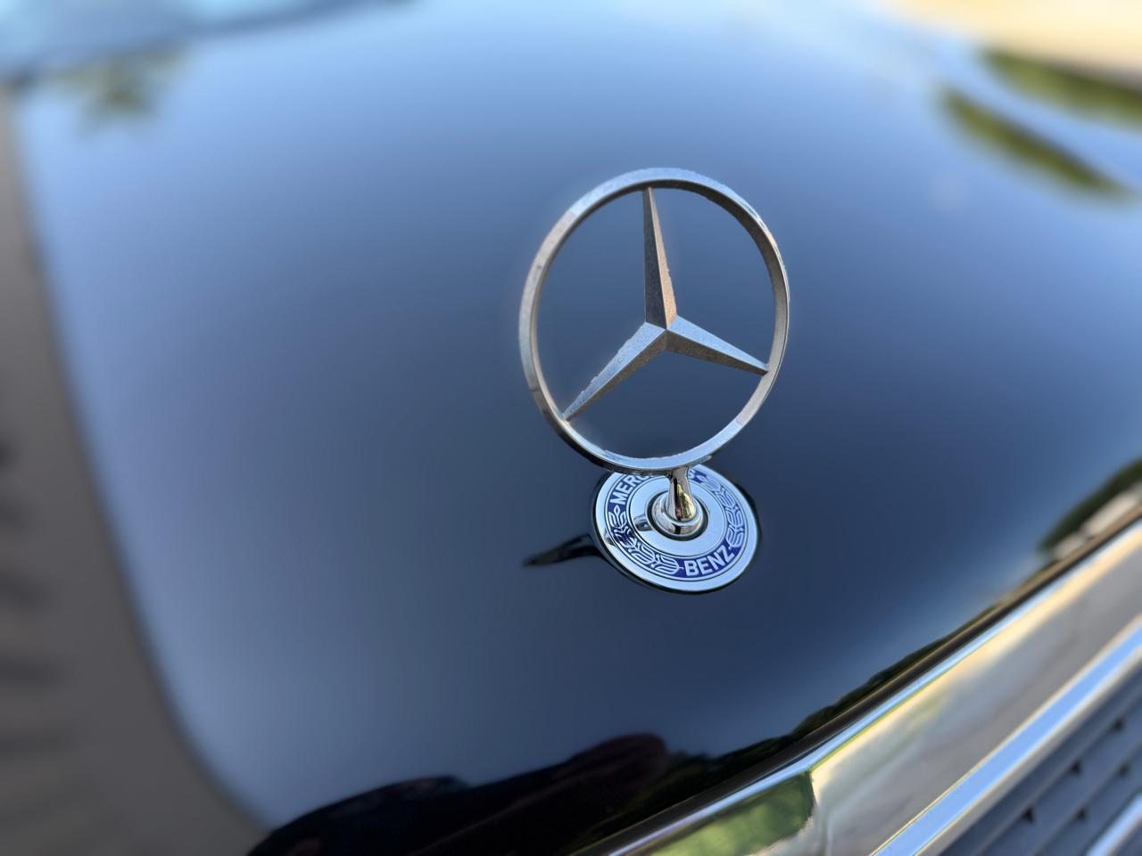 Mercedes-Benz E Class  1995