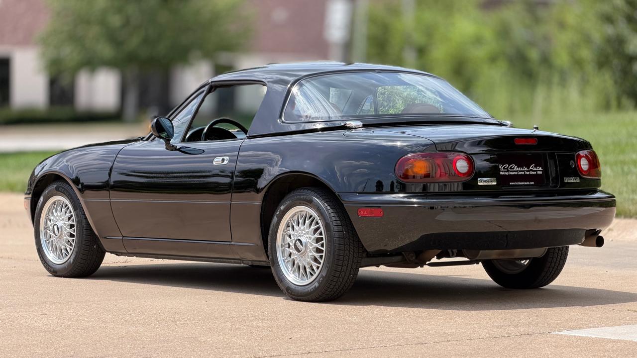 Mazda MX-5 Miata  1992