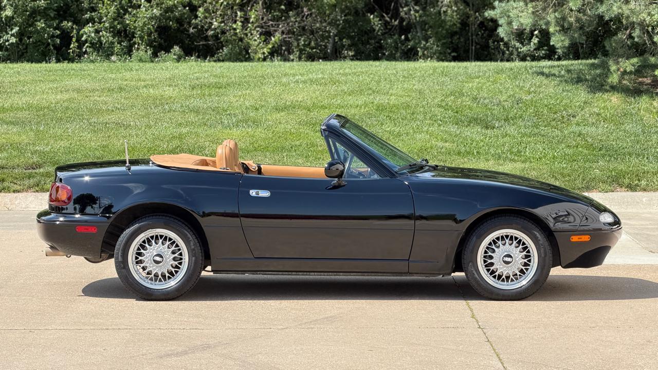 Mazda MX-5 Miata  1992
