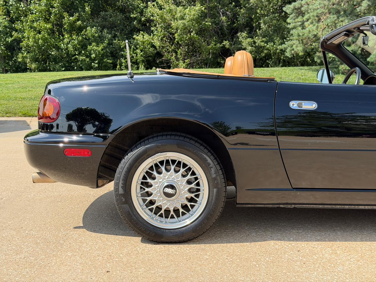 Mazda MX-5 Miata  1992