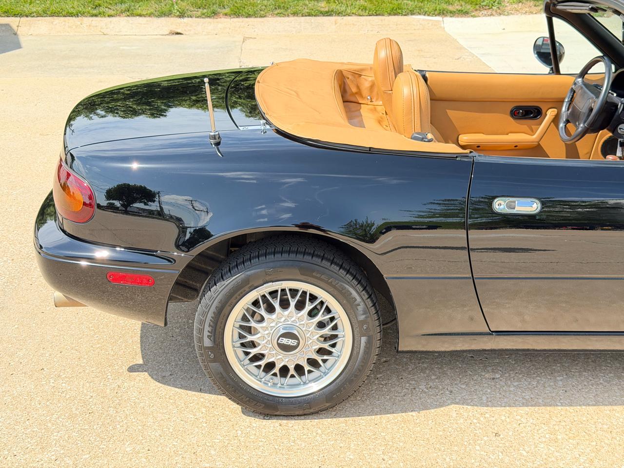 Mazda MX-5 Miata  1992