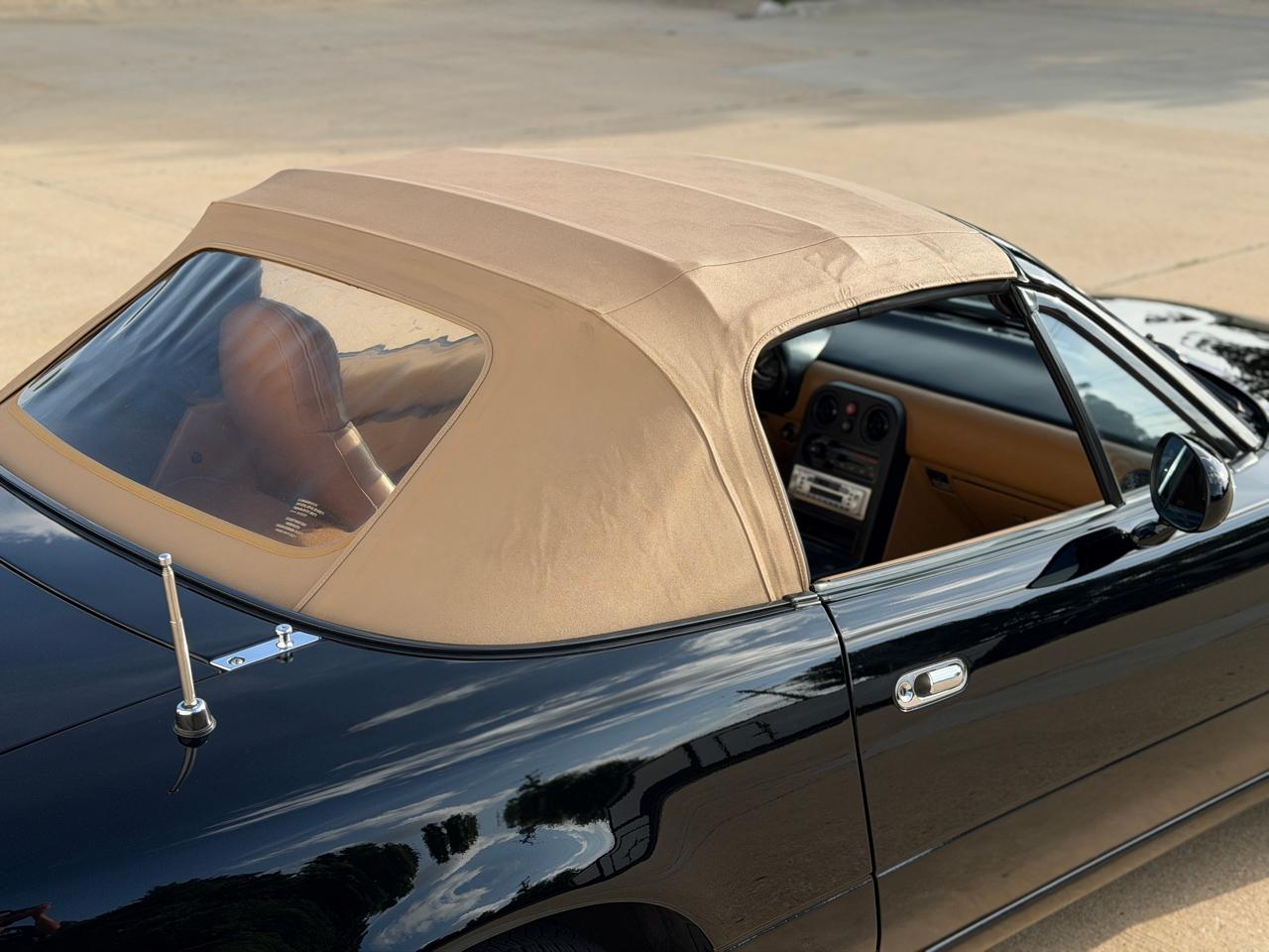 Mazda MX-5 Miata  1992