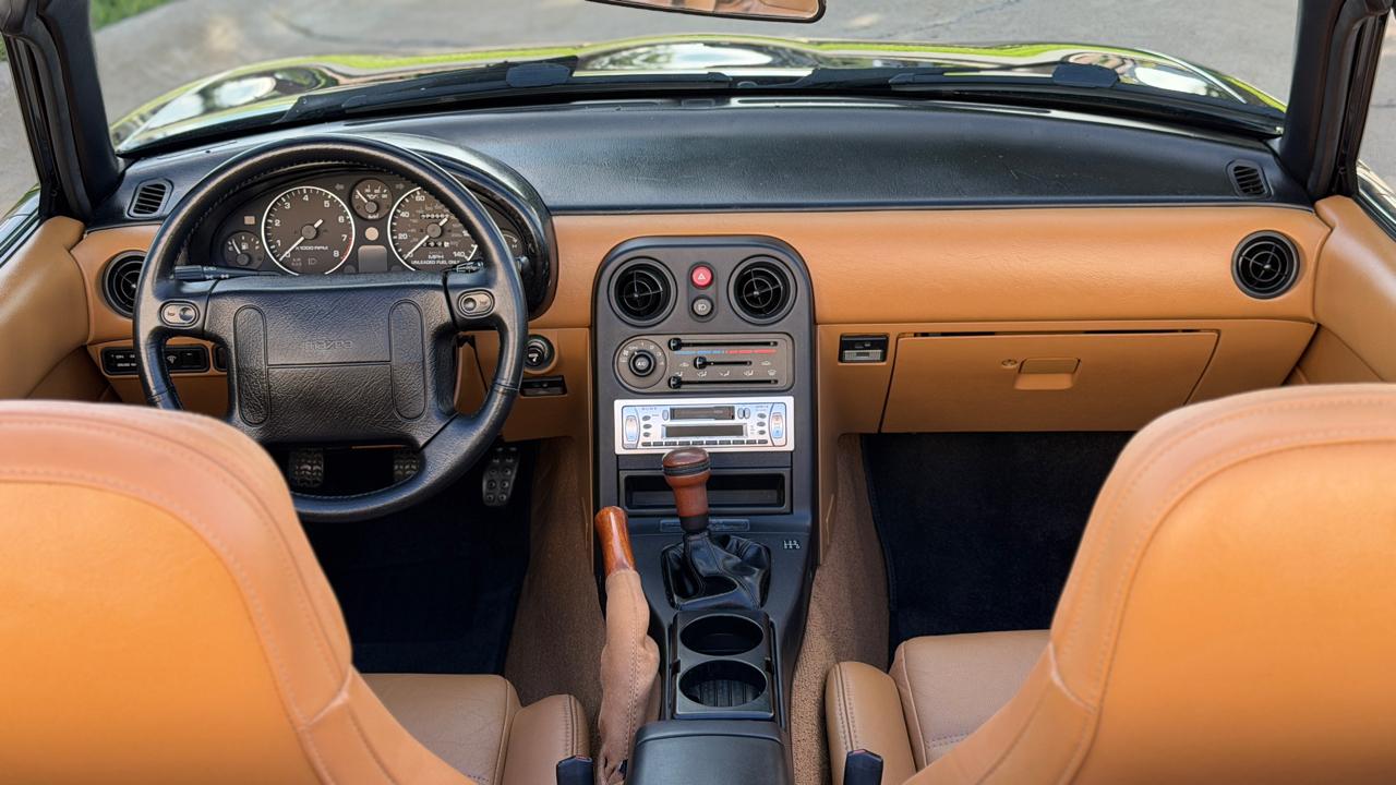 Mazda MX-5 Miata  1992