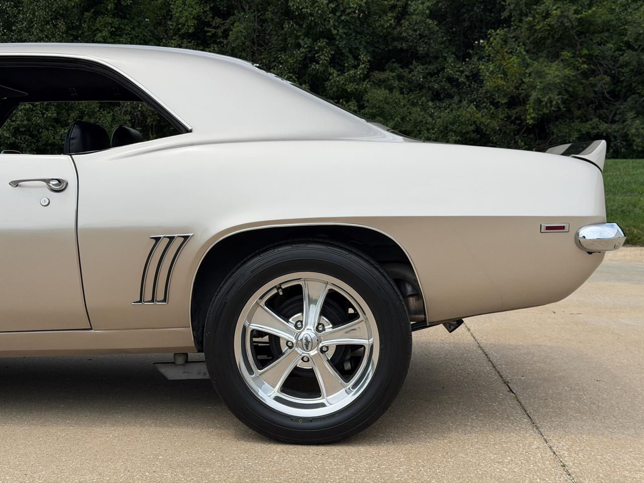 Chevrolet Camaro 2dr Cpe 1969