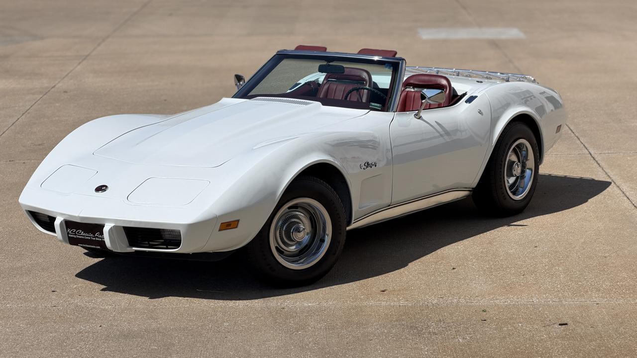 Chevrolet Corvette Convertible 1975