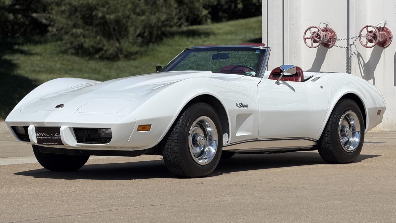 Chevrolet Corvette Convertible 1975