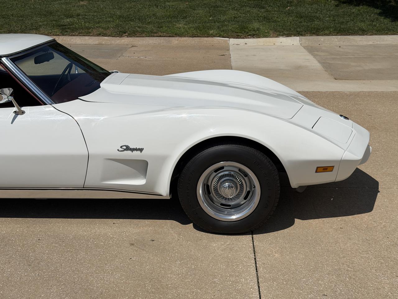 Chevrolet Corvette Convertible 1975