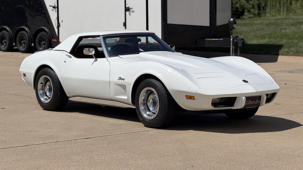 Chevrolet Corvette Convertible 1975