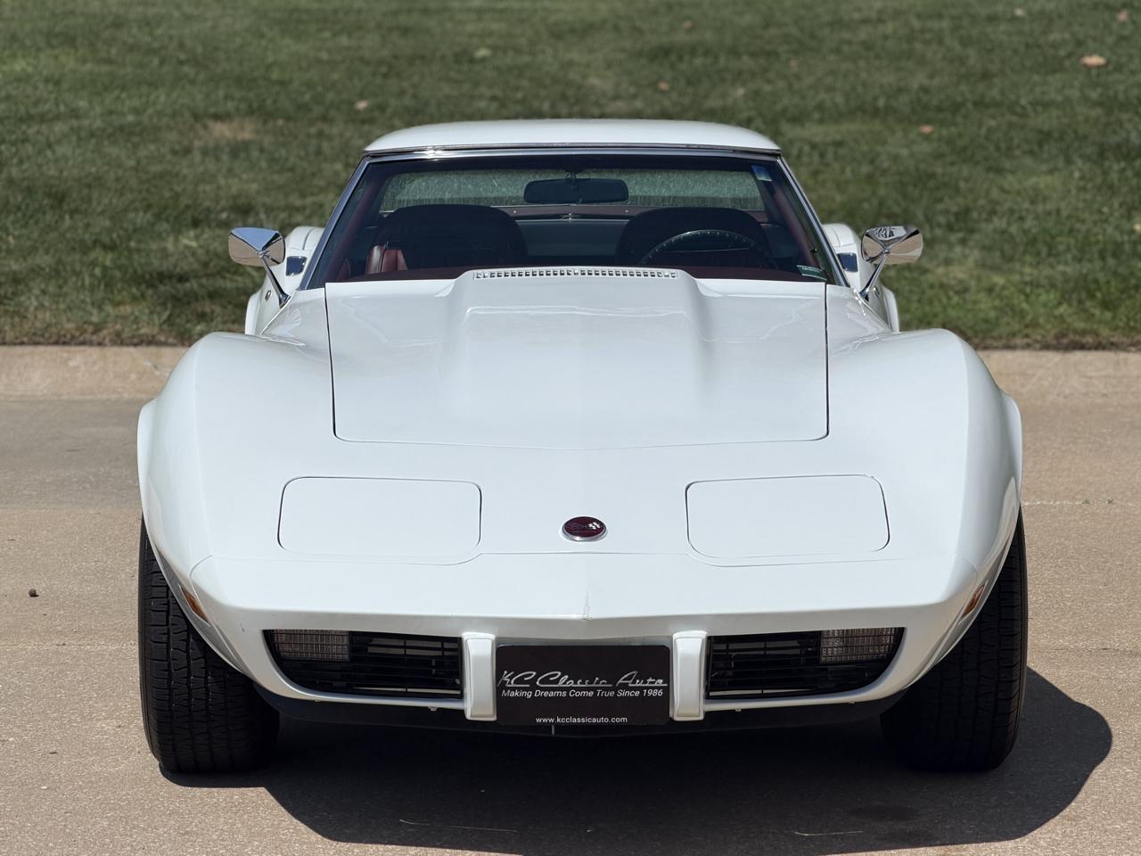 Chevrolet Corvette Convertible 1975