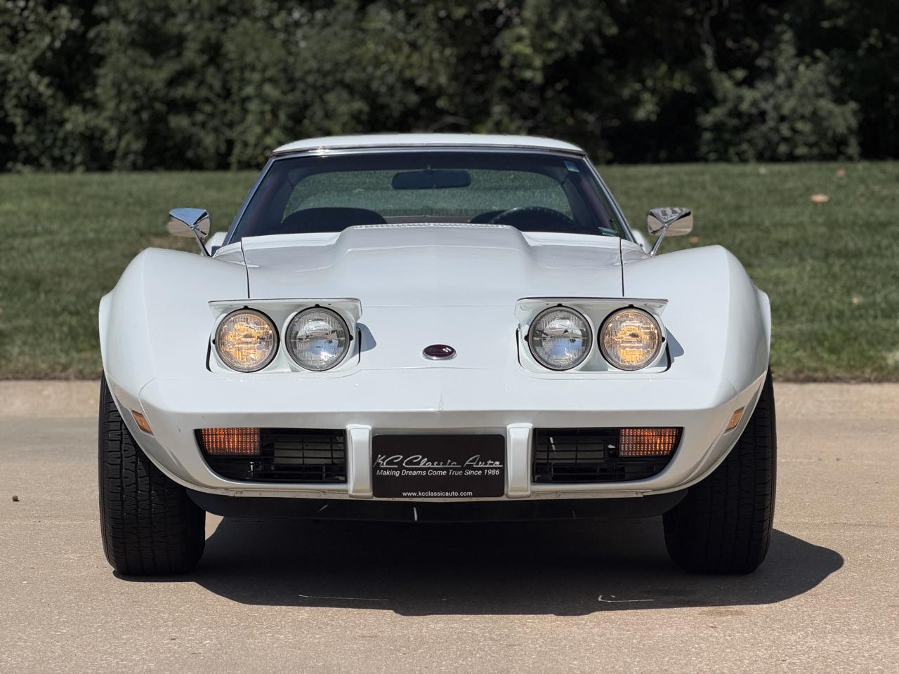 Chevrolet Corvette Convertible 1975