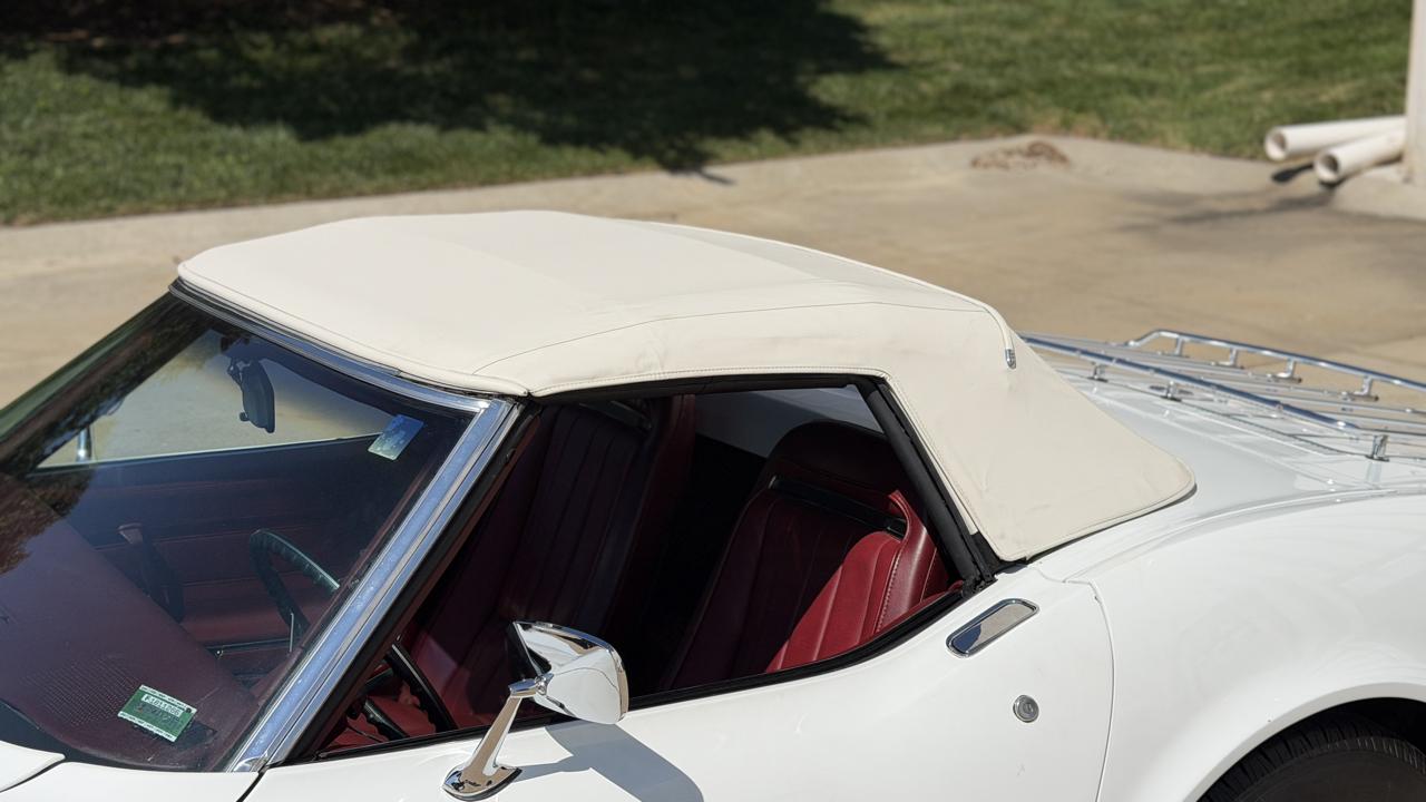 Chevrolet Corvette Convertible 1975
