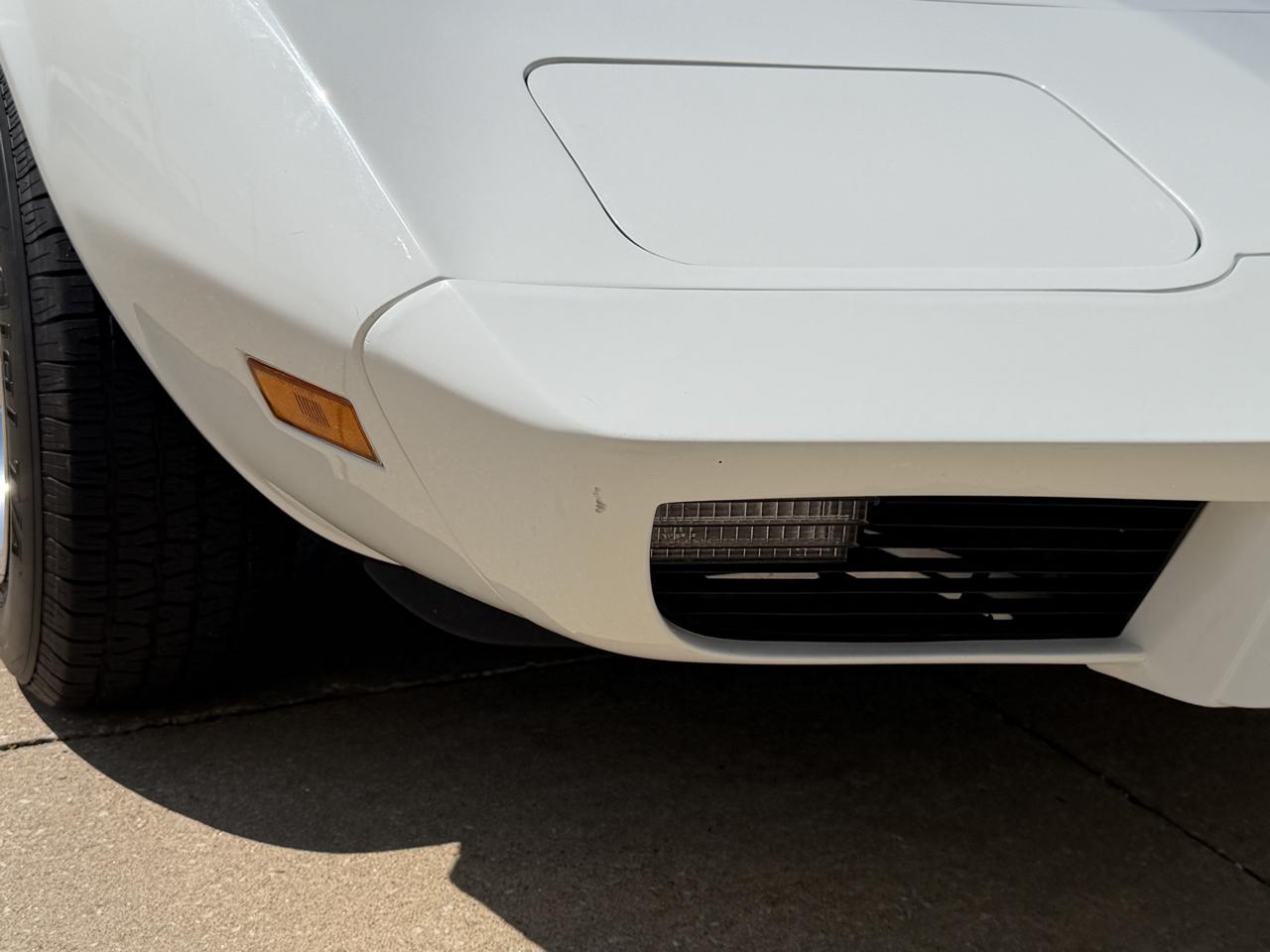 Chevrolet Corvette Convertible 1975