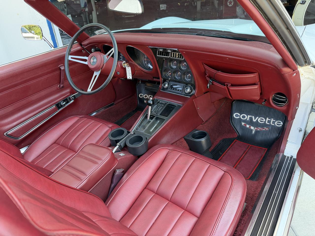Chevrolet Corvette Convertible 1975