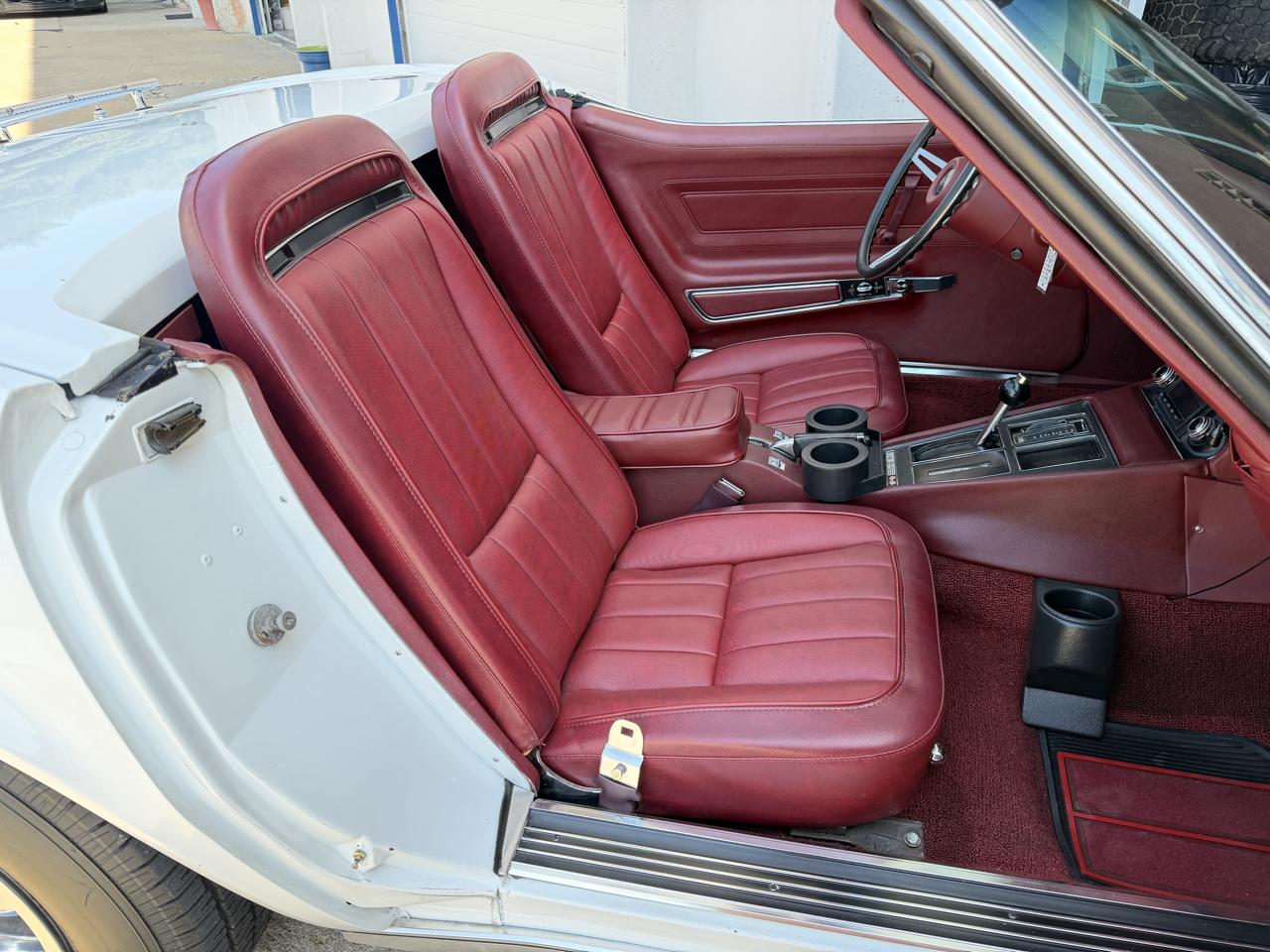 Chevrolet Corvette Convertible 1975