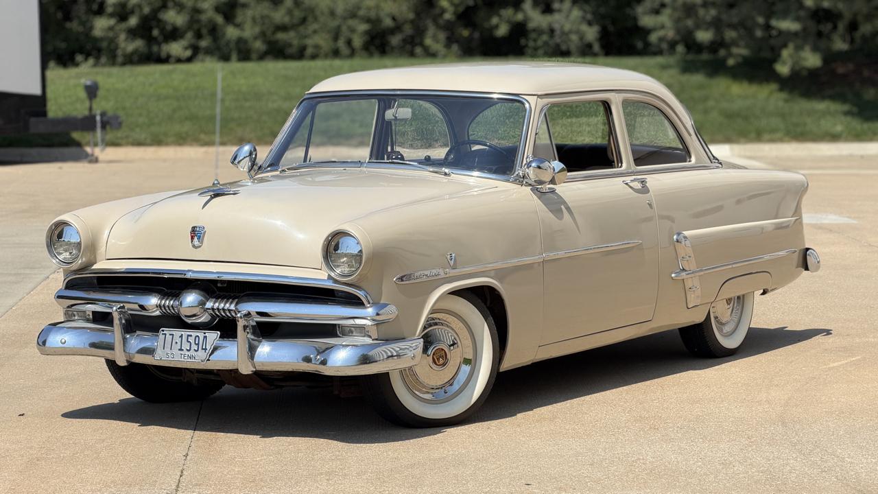 Ford Customline  1953