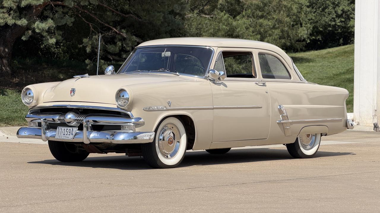 Ford Customline  1953