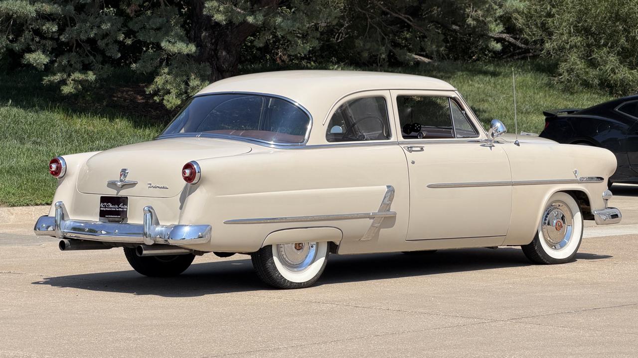 Ford Customline  1953
