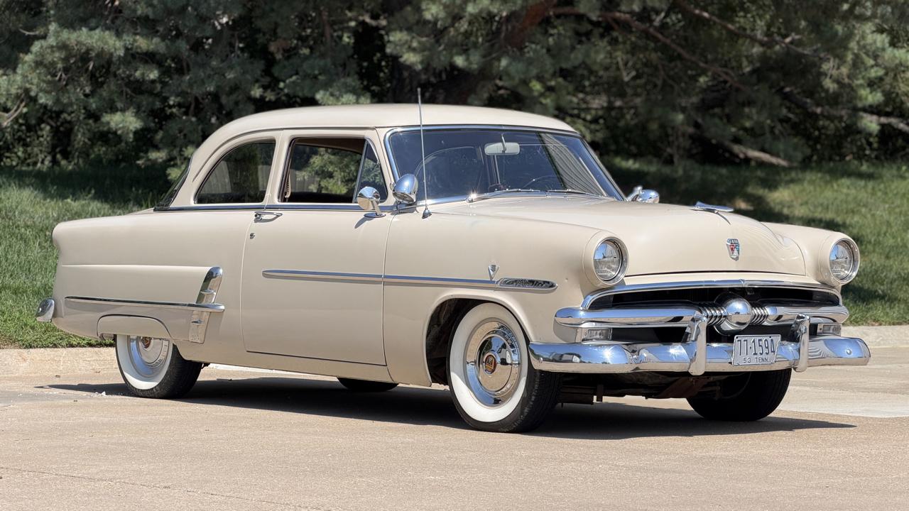 Ford Customline  1953