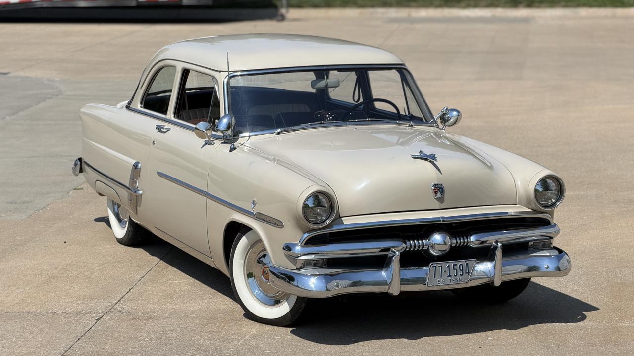 Ford Customline  1953