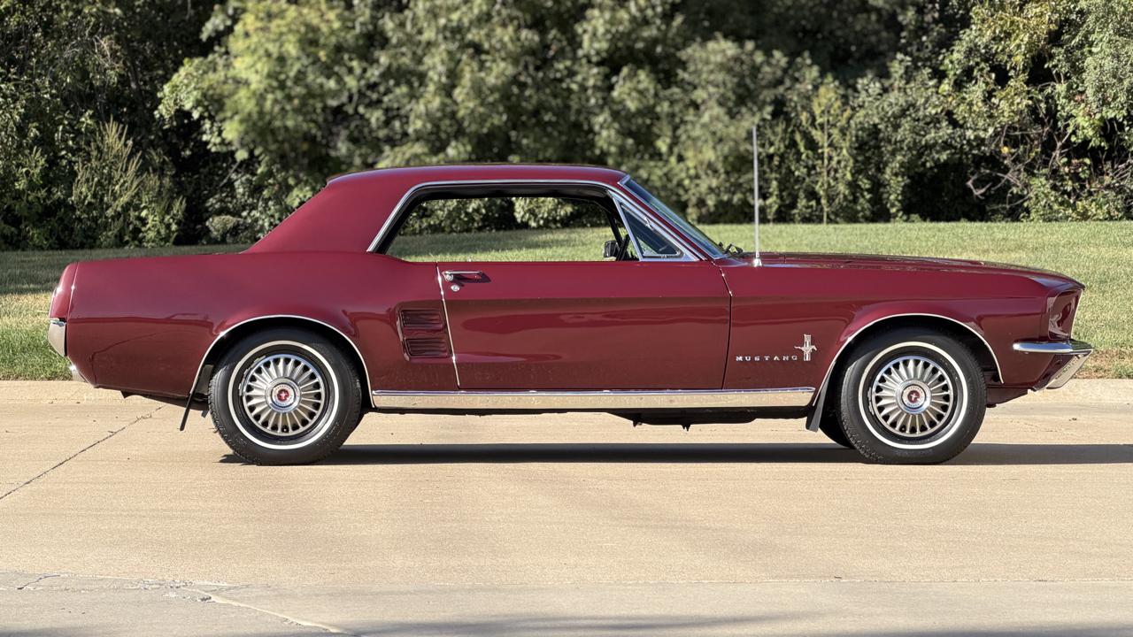 Ford Mustang 2dr Coupe 1967