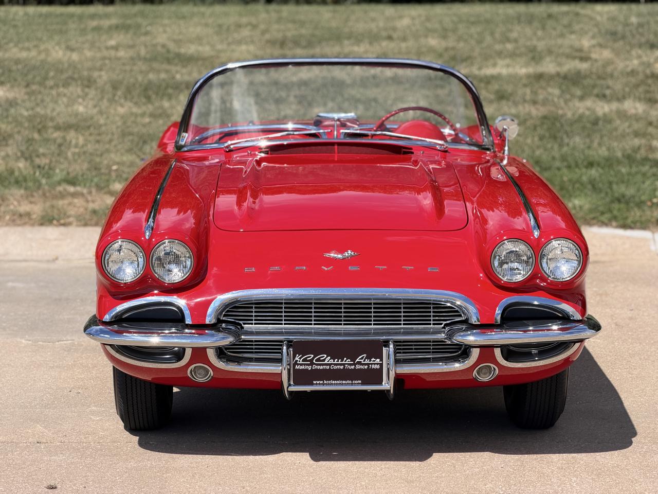 Chevrolet Corvette 2dr Convertible 1961