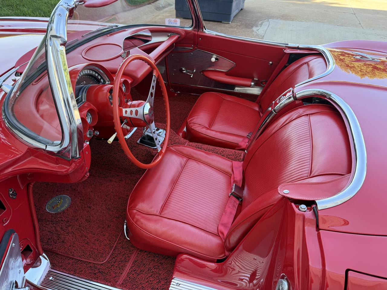 Chevrolet Corvette 2dr Convertible 1961