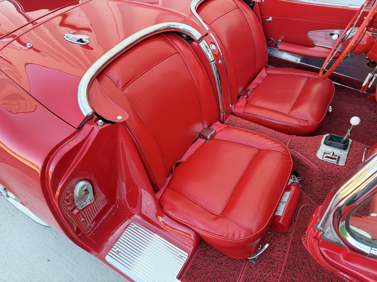 Chevrolet Corvette 2dr Convertible 1961