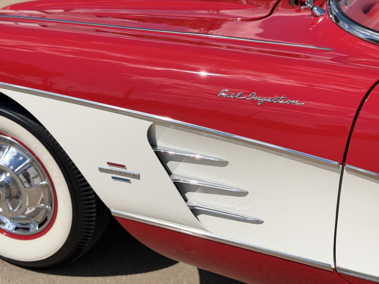 Chevrolet Corvette 2dr Convertible 1961