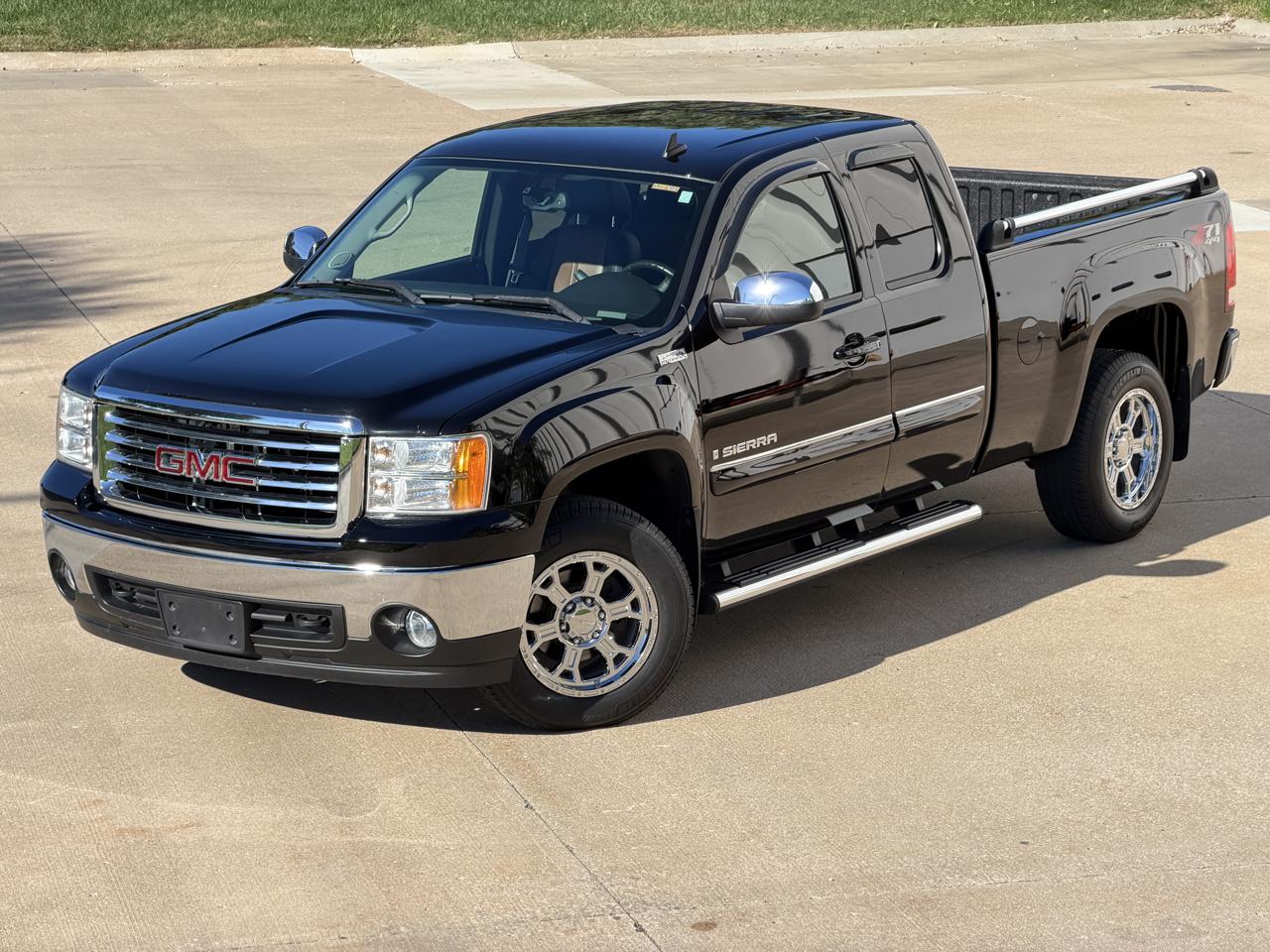 GMC Sierra 1500 4WD Ext Cab 143.5" SLT 2008