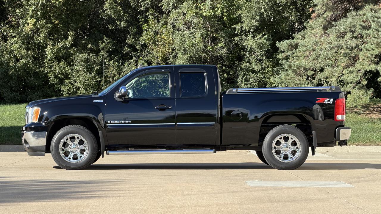 GMC Sierra 1500 4WD Ext Cab 143.5" SLT 2008