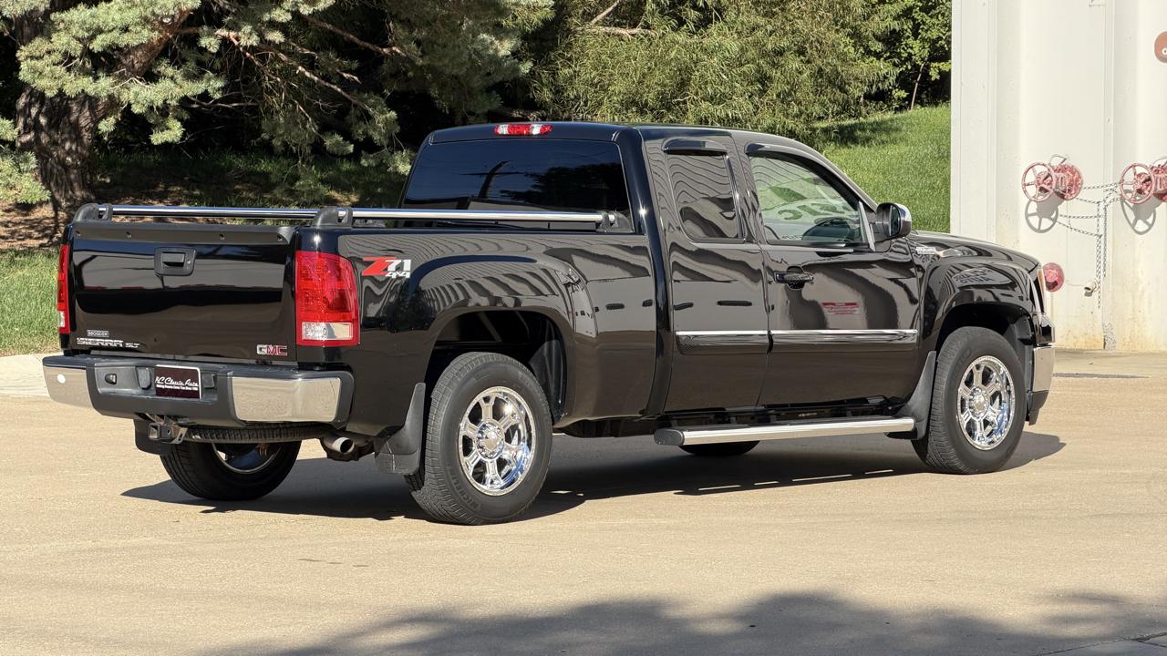 GMC Sierra 1500 4WD Ext Cab 143.5" SLT 2008