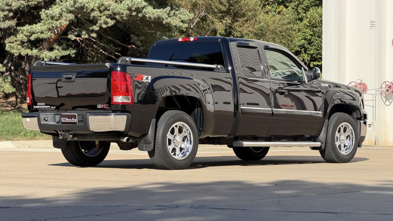 GMC Sierra 1500 4WD Ext Cab 143.5" SLT 2008