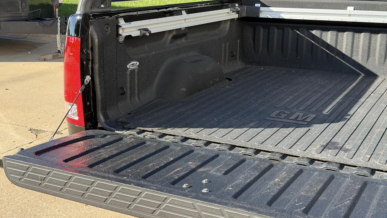 GMC Sierra 1500 4WD Ext Cab 143.5" SLT 2008