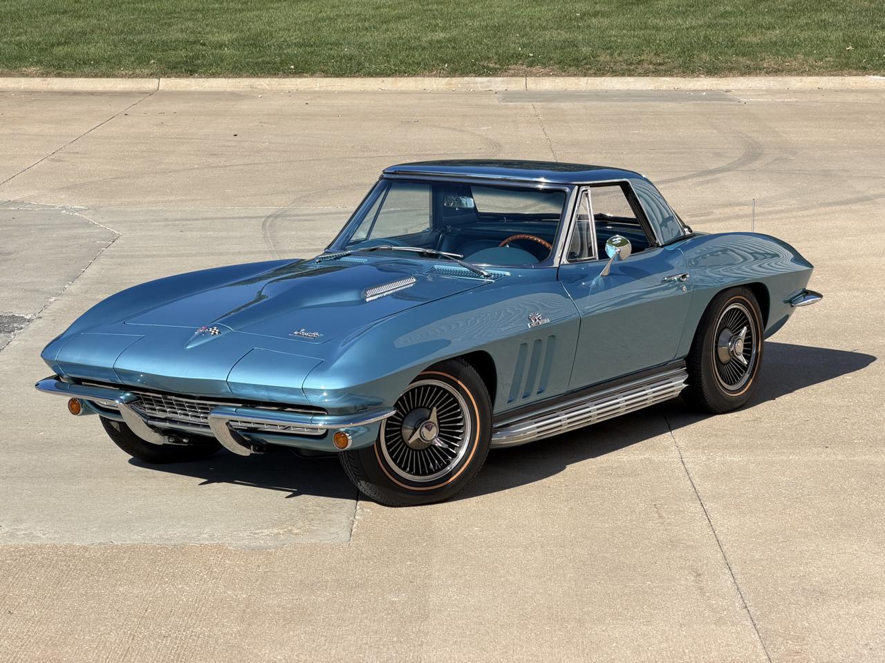 Chevrolet Corvette  1966