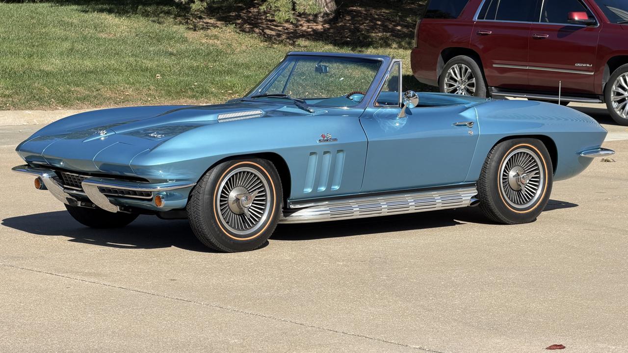 Chevrolet Corvette  1966