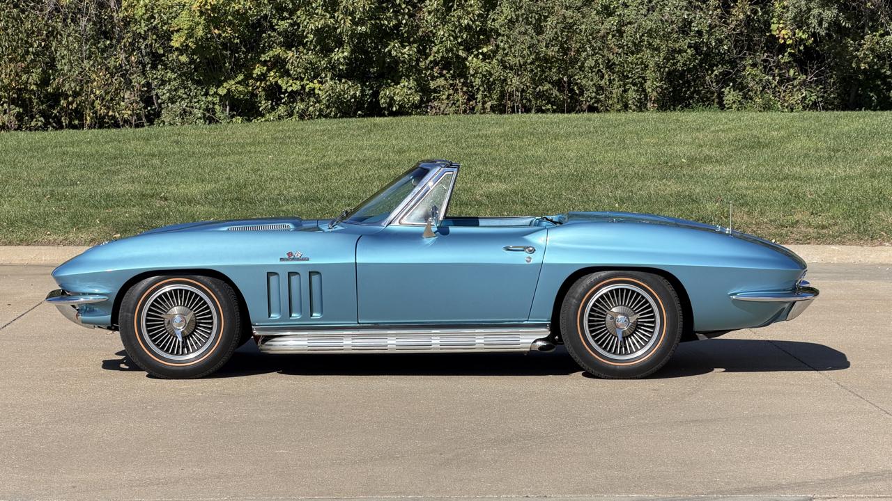 Chevrolet Corvette  1966