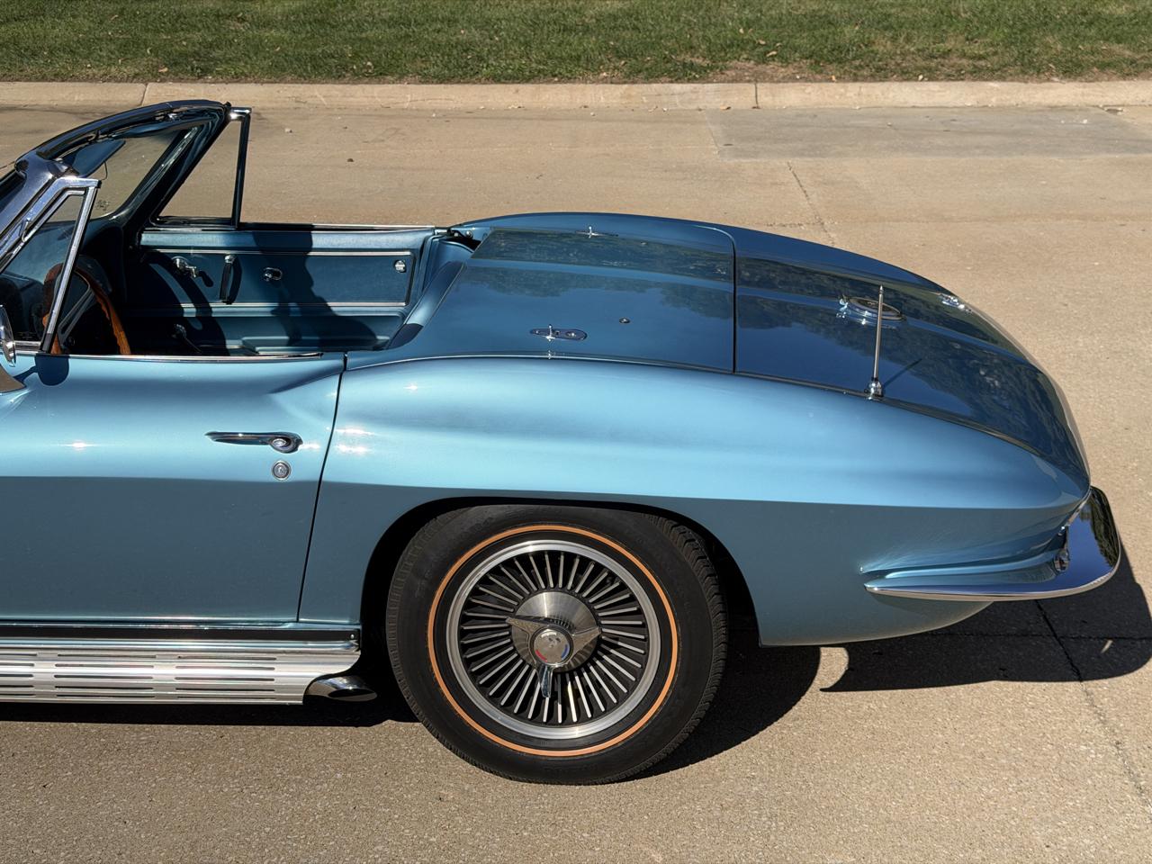 Chevrolet Corvette  1966