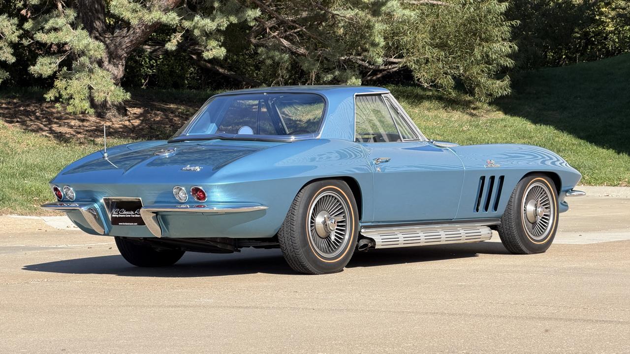 Chevrolet Corvette  1966
