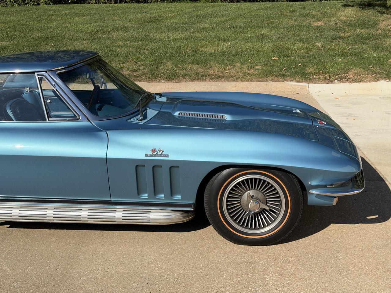 Chevrolet Corvette  1966