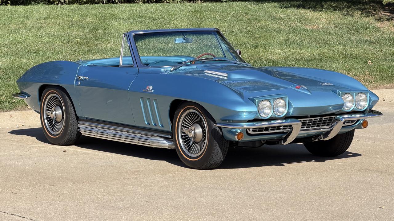 Chevrolet Corvette  1966
