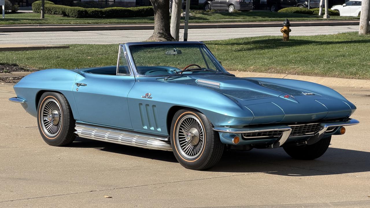 Chevrolet Corvette  1966