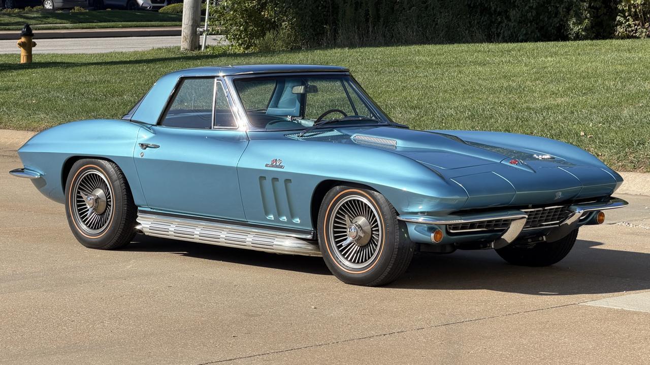 Chevrolet Corvette  1966