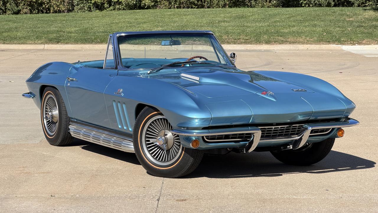Chevrolet Corvette  1966