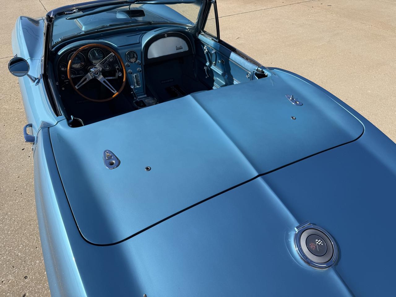 Chevrolet Corvette  1966