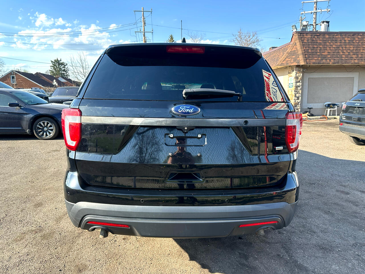 2016 Ford Explorer photo 4