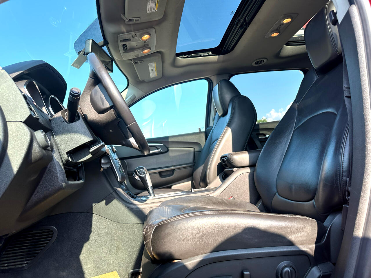 2012 Chevrolet Traverse 1LT photo 13