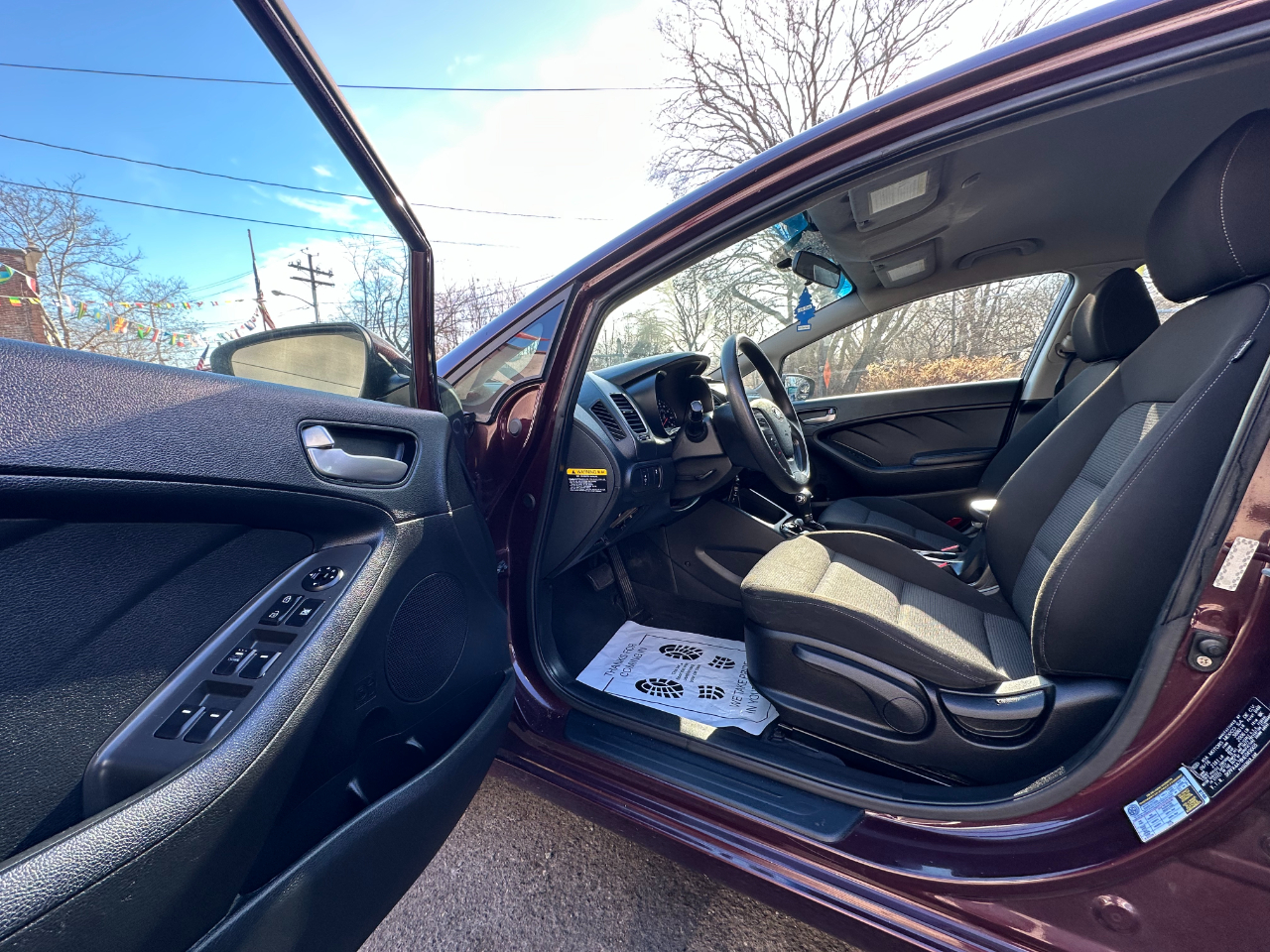 Kia Forte LX 4D Sedan 2017