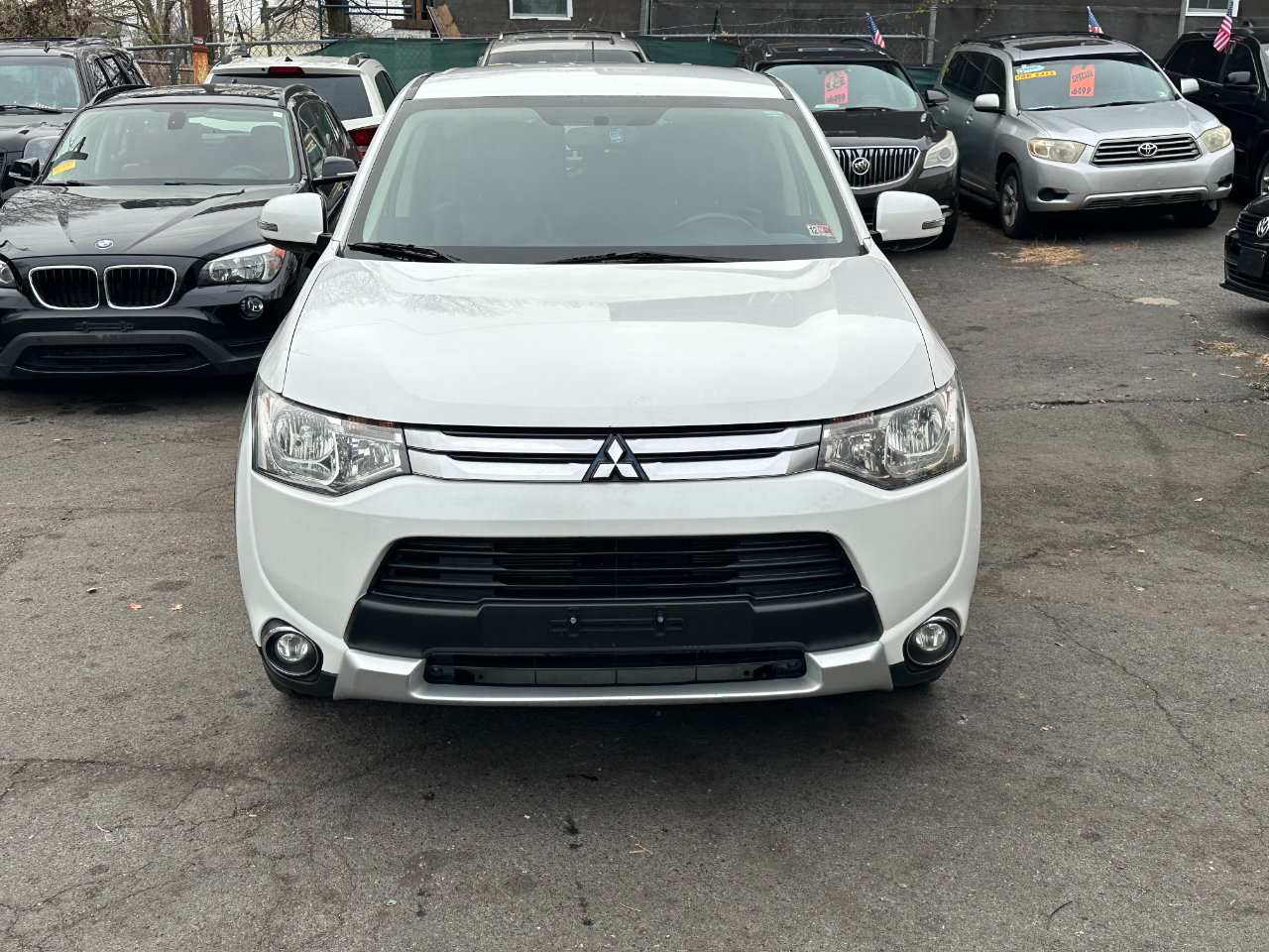 Mitsubishi Outlander SE 2015