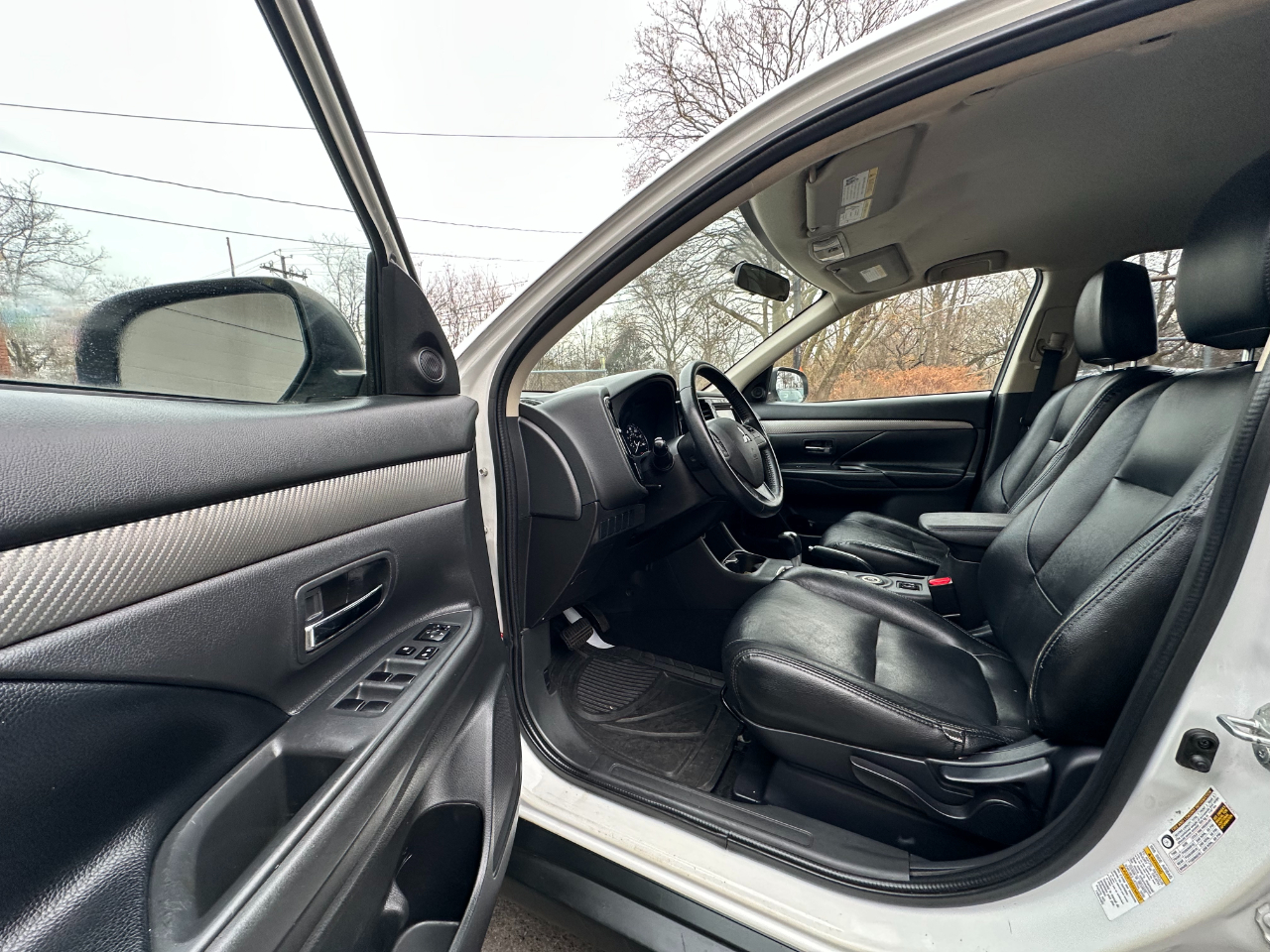 Mitsubishi Outlander SE 2015